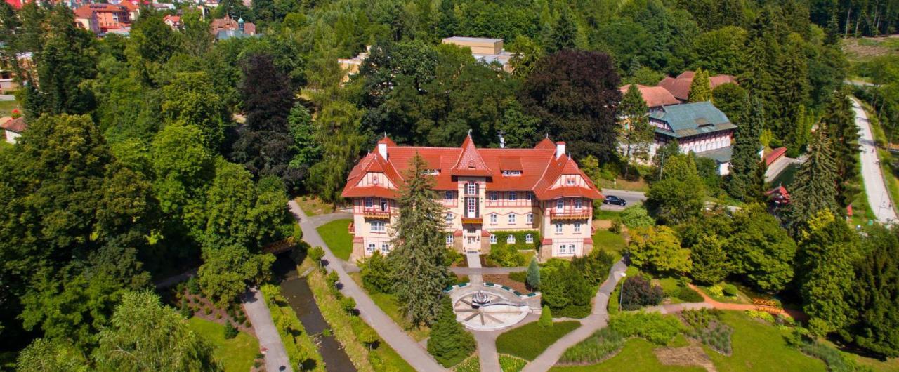 Vila Alice Luhačovice Zewnętrze zdjęcie